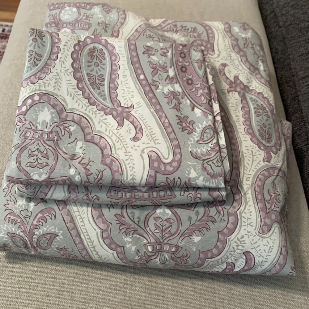 Pottery Barn Ashlyn Duvet Cover Full/Queen w/ 2 Shams